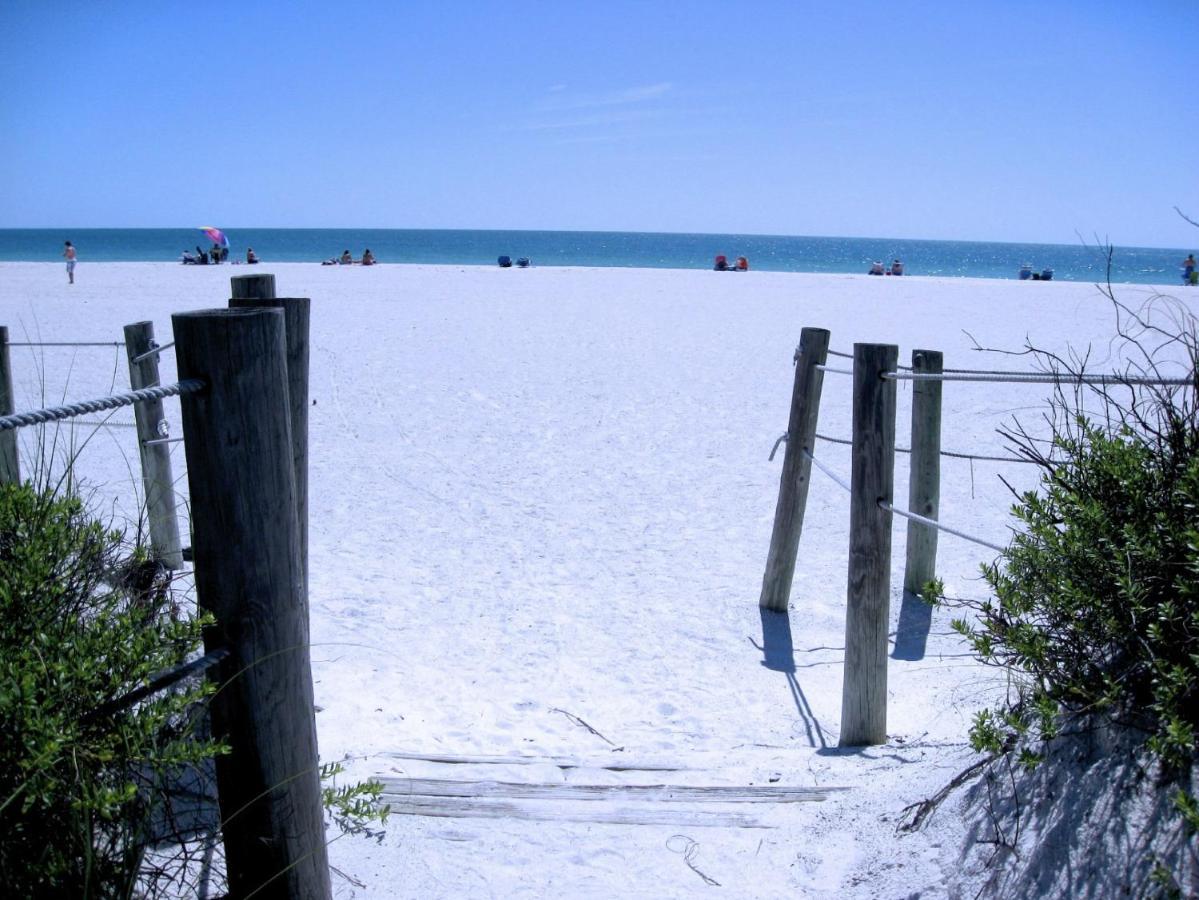 Appartamento Anna Maria Island Beach Sands 203 Bradenton Beach Esterno foto