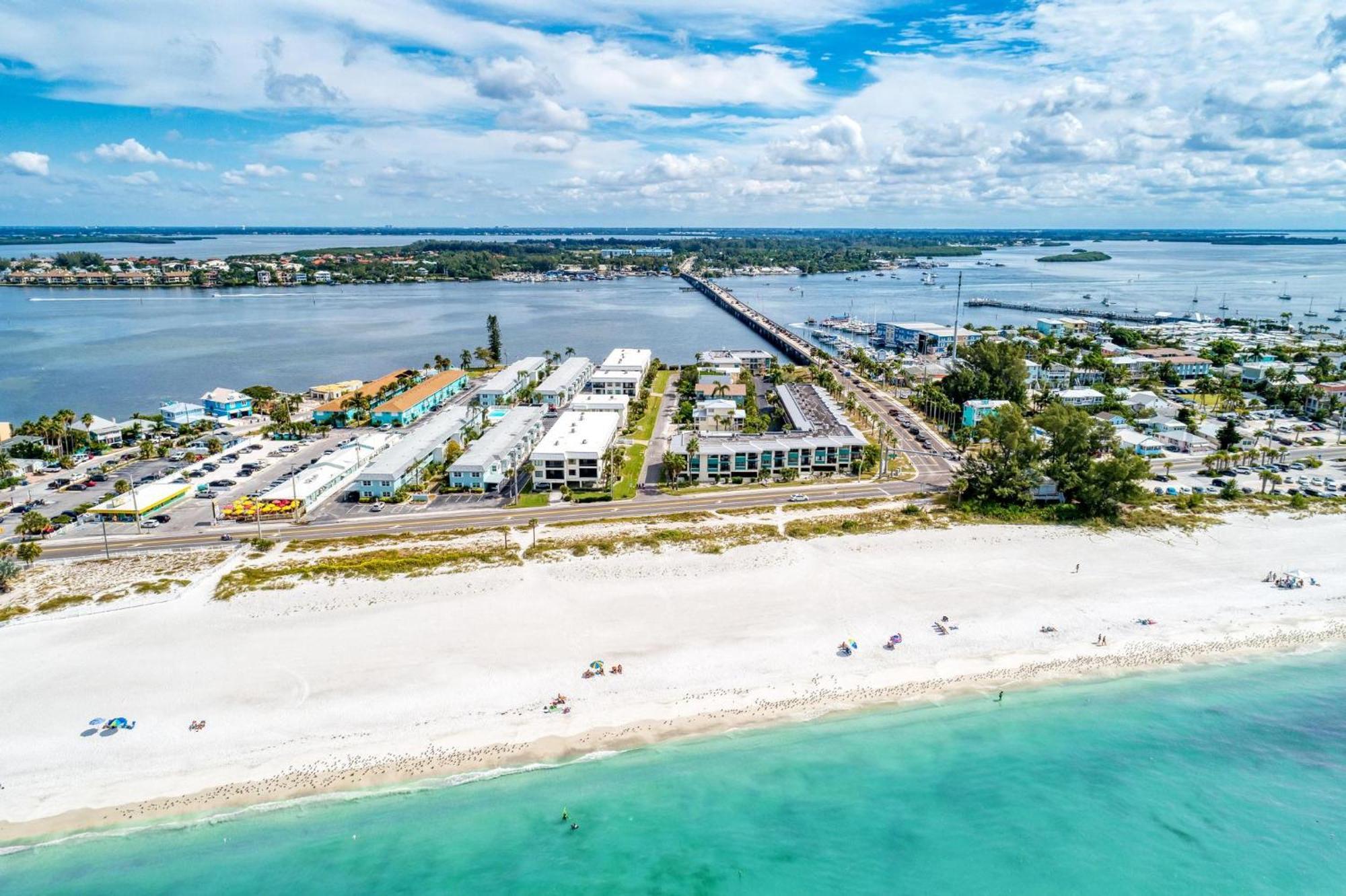 Appartamento Anna Maria Island Beach Sands 203 Bradenton Beach Esterno foto